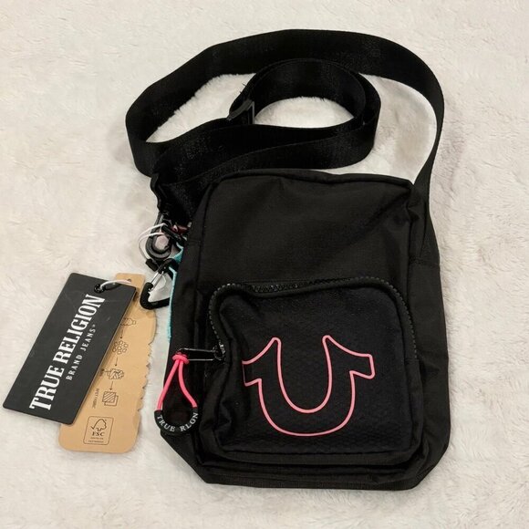 True Religion NWT Crossbody Bag Small Nylon Black Zipper Closure New With Tags - Picture 1 of 8